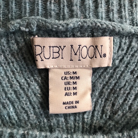 Ruby Moon Sea Foam Green Scoop Neck Sweater Size Medium - Picture 5 of 7